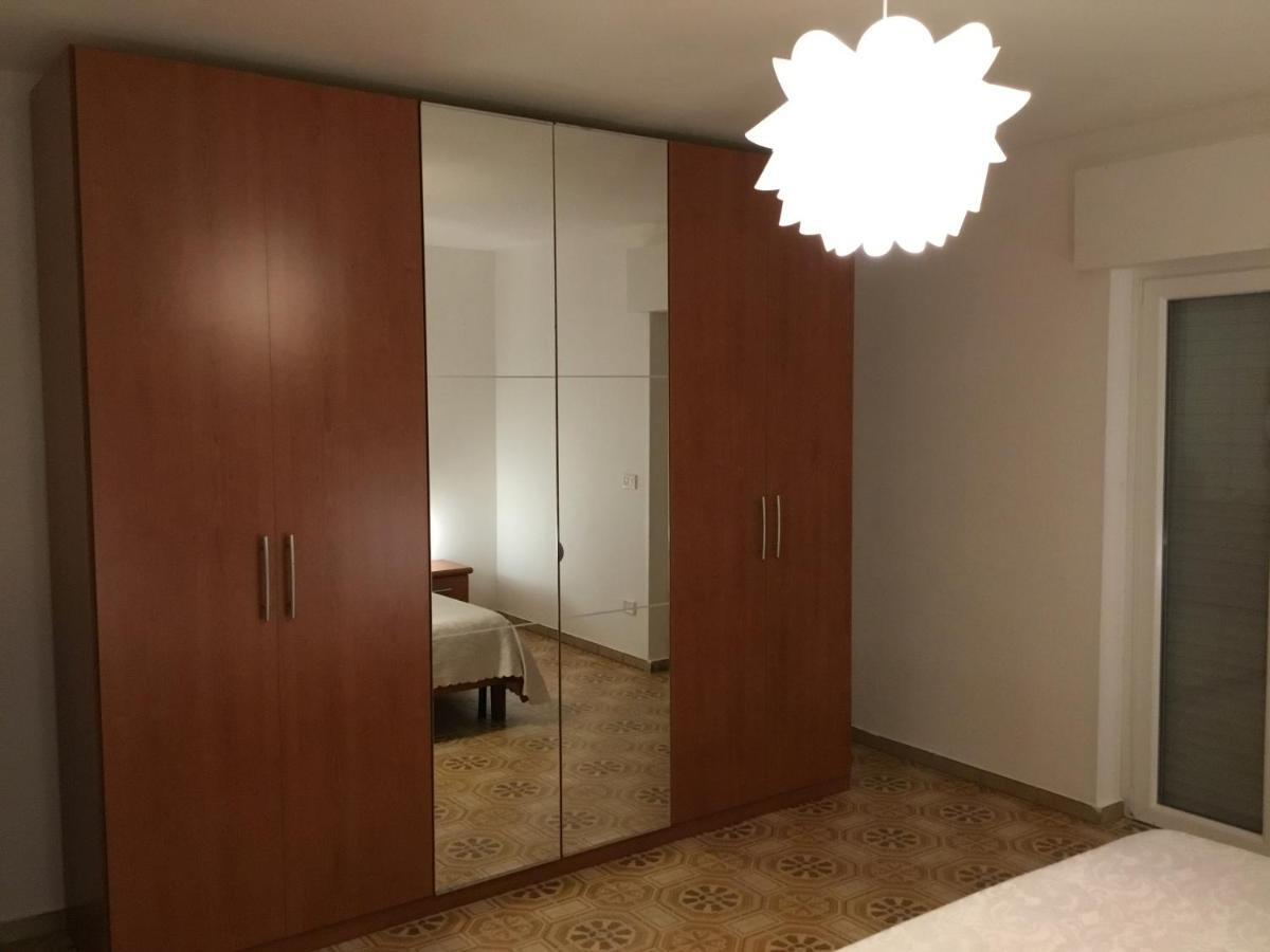 Beach House Apartment Passoscuro Bagian luar foto